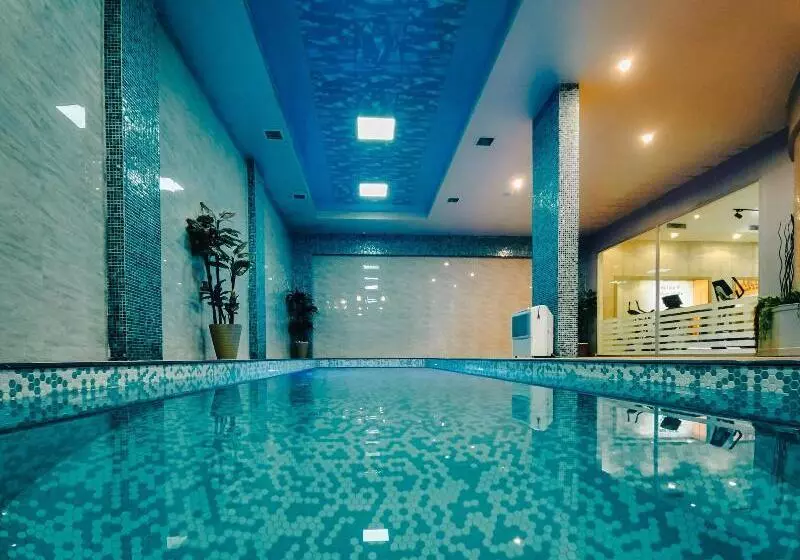 Alba Hotel & Spa