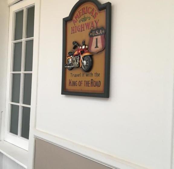 旅馆 Hostal Héroes