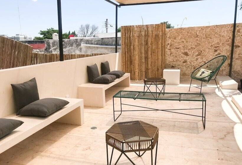 تختخواب و صبحانه Kuka Y Naranjo