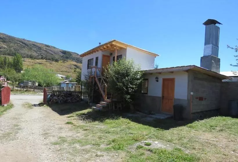 ペンション Hostal Y Cabañas Perla Del Lago
