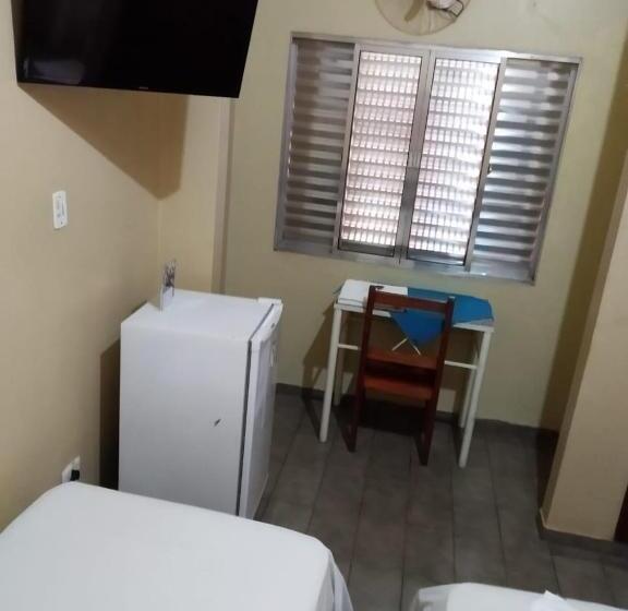 Otel Frontier Palace