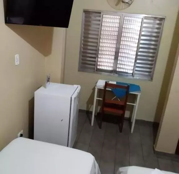 ホテル Frontier Palace