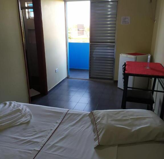 Otel Frontier Palace