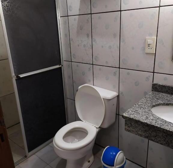 Otel Frontier Palace