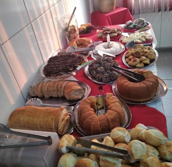 Otel Frontier Palace