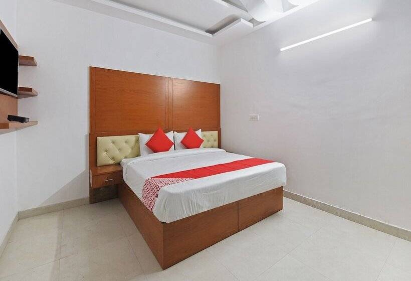 호텔 Oyo 19525 Rg Corporate Suites