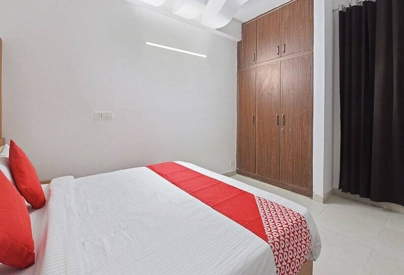 호텔 Oyo 19525 Rg Corporate Suites