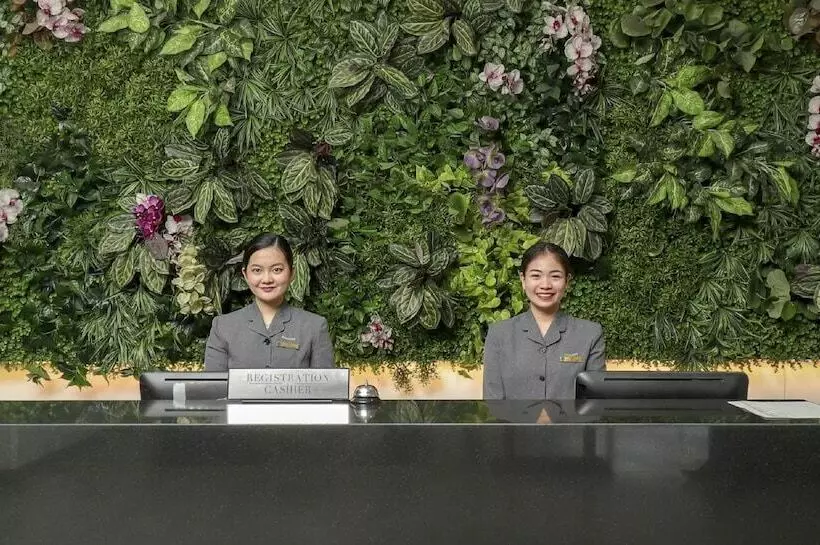 ホテル Zen Premium Magallanes Makati