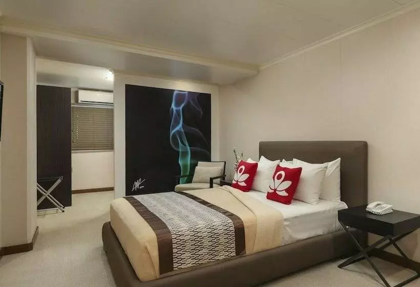 ホテル Zen Premium Magallanes Makati