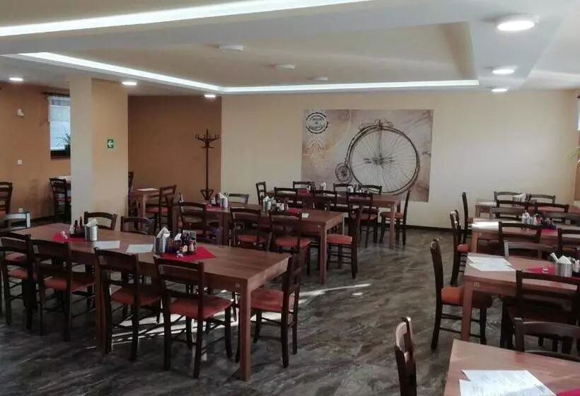 ペンション Motorest U Kola