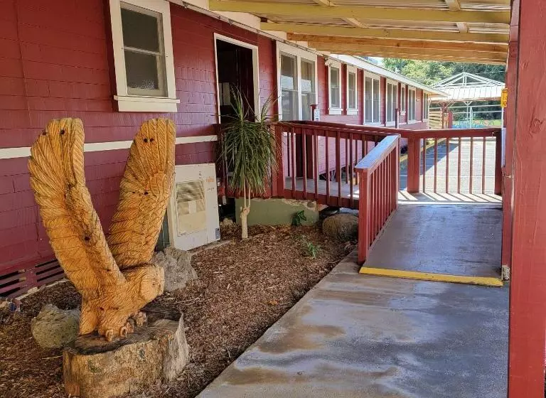 Retkeilymaja Kohala Village Inn