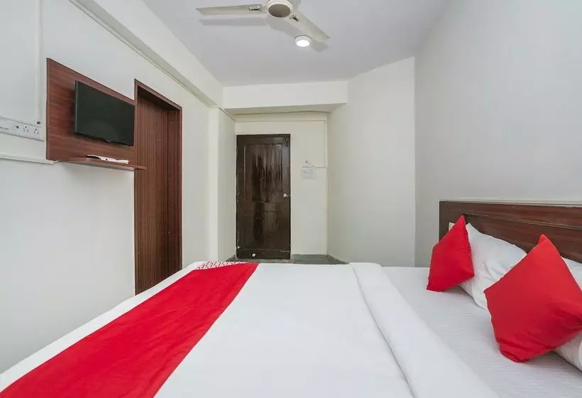 ホテル Oyo 22940 Sri Durga Residency