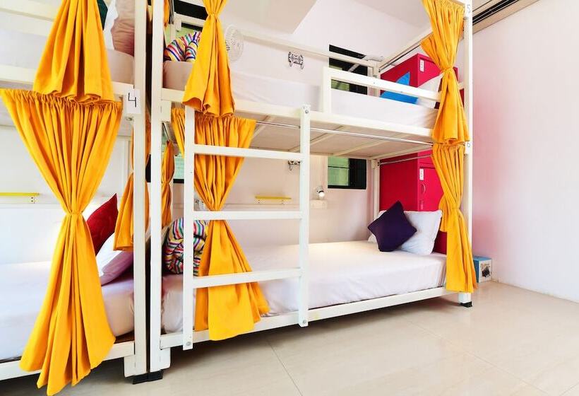 הוסטל Gostops Mumbai