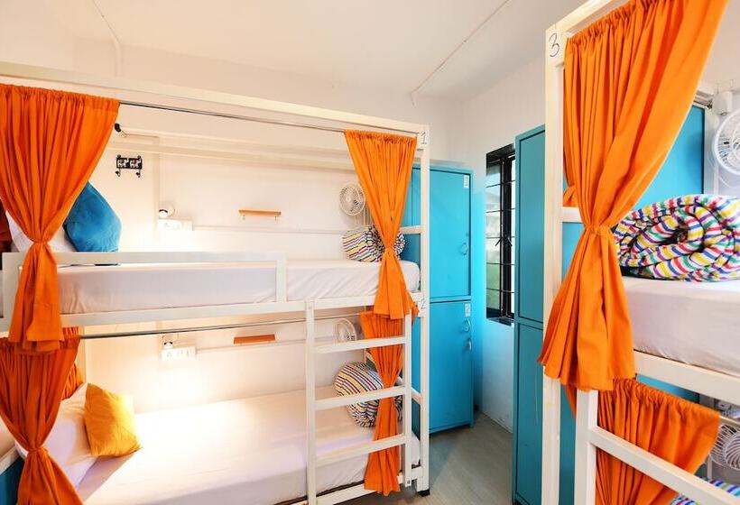 הוסטל Gostops Mumbai