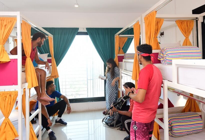 הוסטל Gostops Mumbai