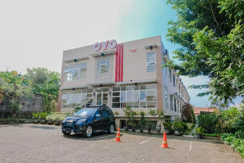 ホテル Tya Family Guest House Syariah