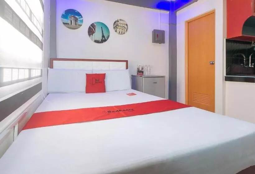 ホテル Reddoorz @ Dbuilders Rooms Ph2 Taguig