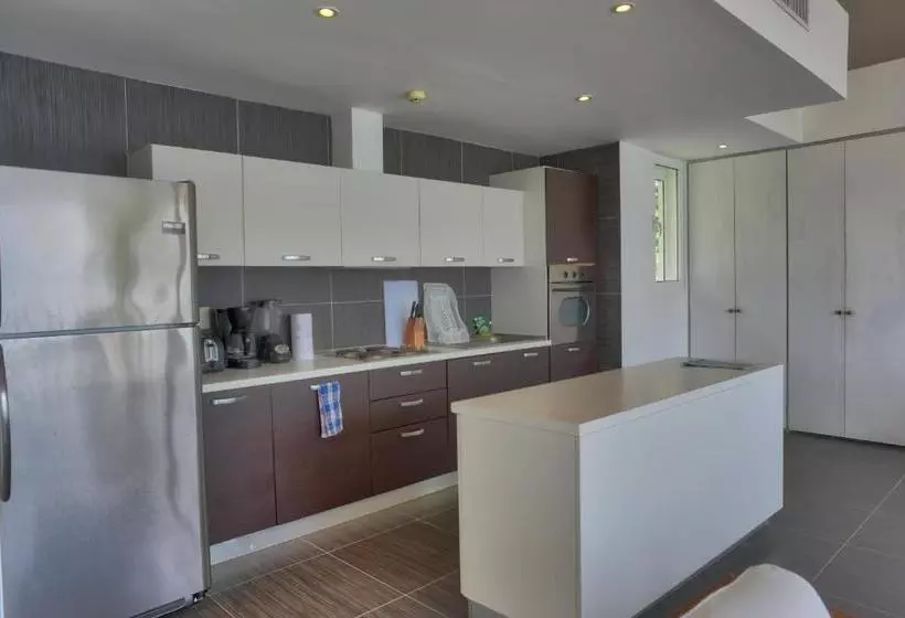 Bluebay Vacation Rentals At Vista Mare