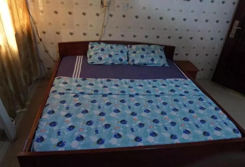 هتل Kats Star Guest House