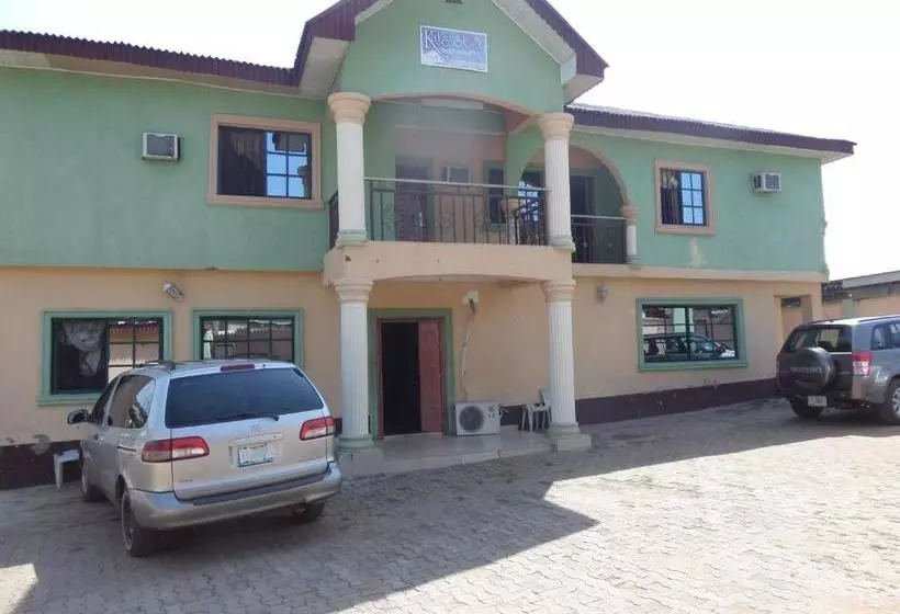 هتل Kats Star Guest House