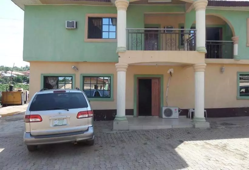 هتل Kats Star Guest House