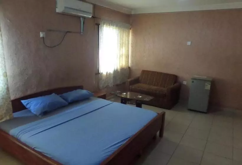 هتل Kats Star Guest House