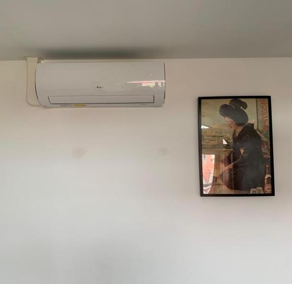 ペンション Fantasia A Spacious Beautiful Apartment & Affordable