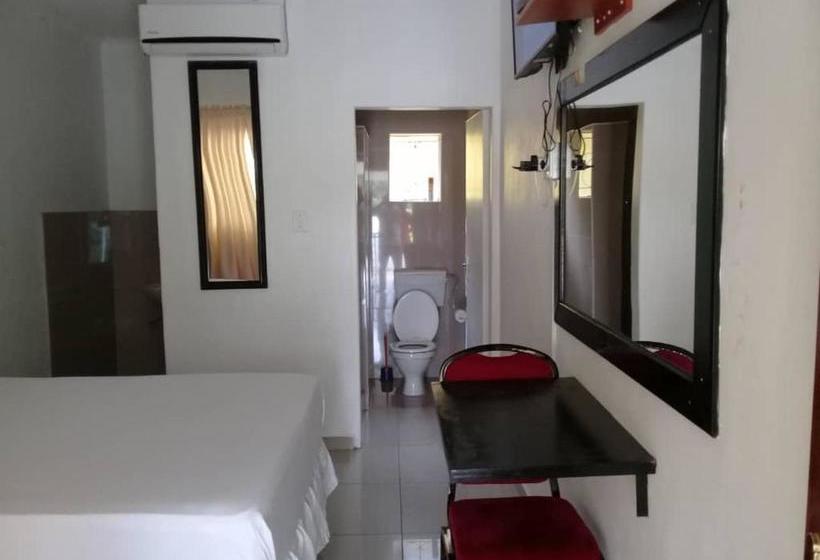 پانسیون Mbare Guest House