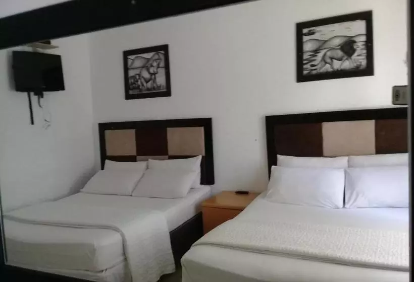 پانسیون Mbare Guest House