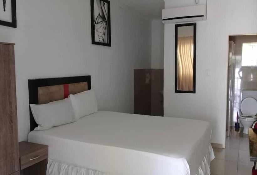 پانسیون Mbare Guest House