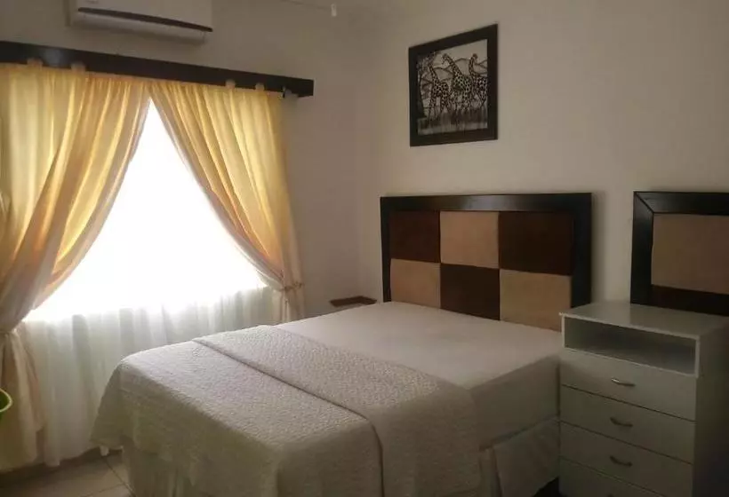 پانسیون Mbare Guest House