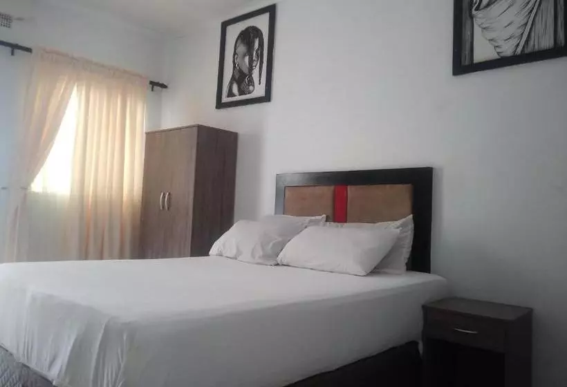 پانسیون Mbare Guest House