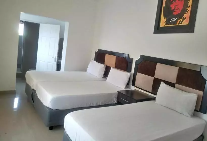 پانسیون Mbare Guest House