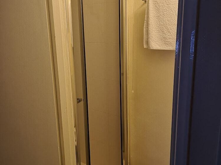 פנסיון The Rufford