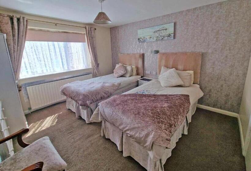 פנסיון The Rufford