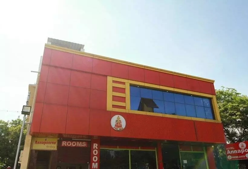 ホテル Oyo 19110 Annapoorna Residency