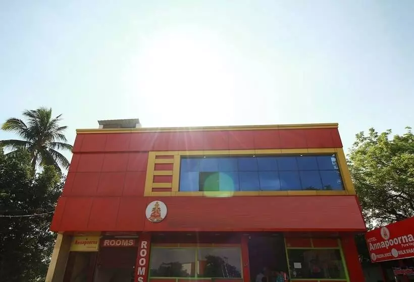 ホテル Oyo 19110 Annapoorna Residency