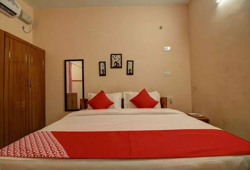 ホテル Oyo 19110 Annapoorna Residency