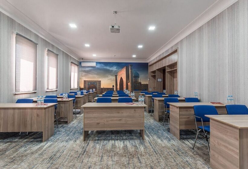 The Royal Mezbon Hotel & Spa