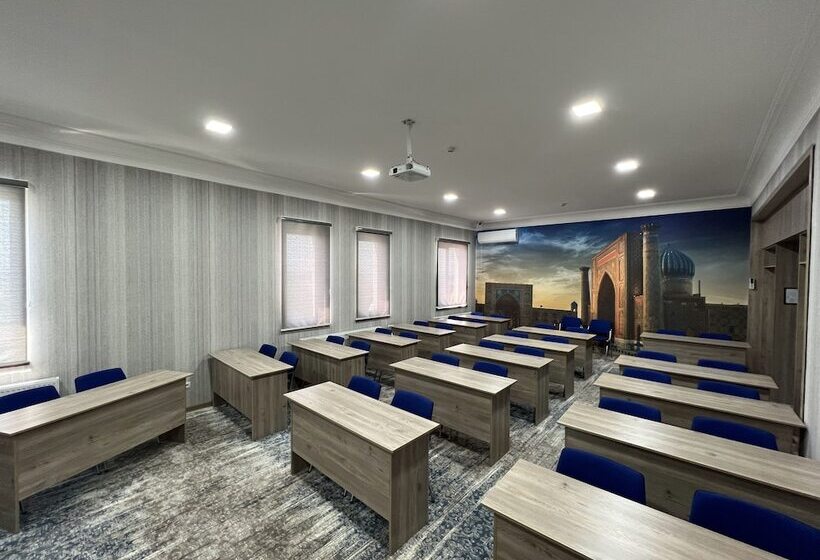 The Royal Mezbon Hotel & Spa