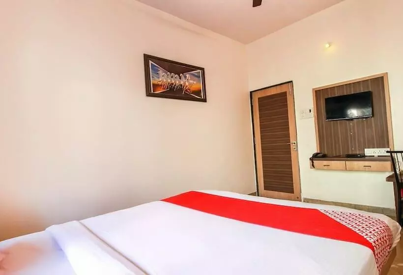 Oyo 22999 Hotel Kandil