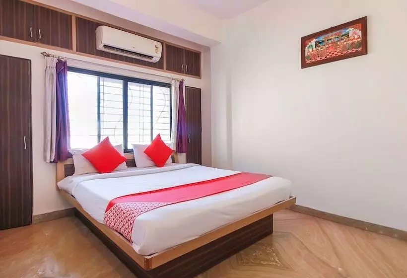 Oyo 22999 Hotel Kandil