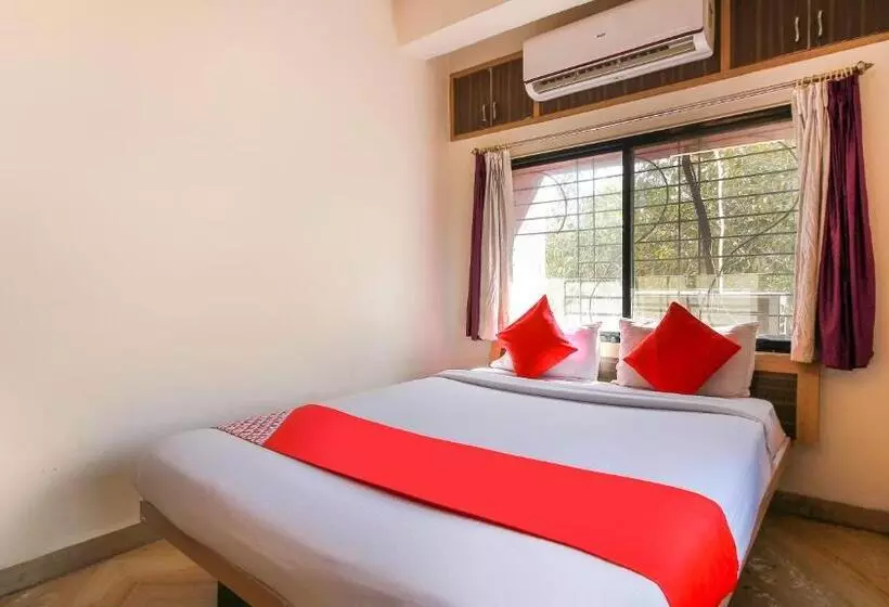 Oyo 22999 Hotel Kandil