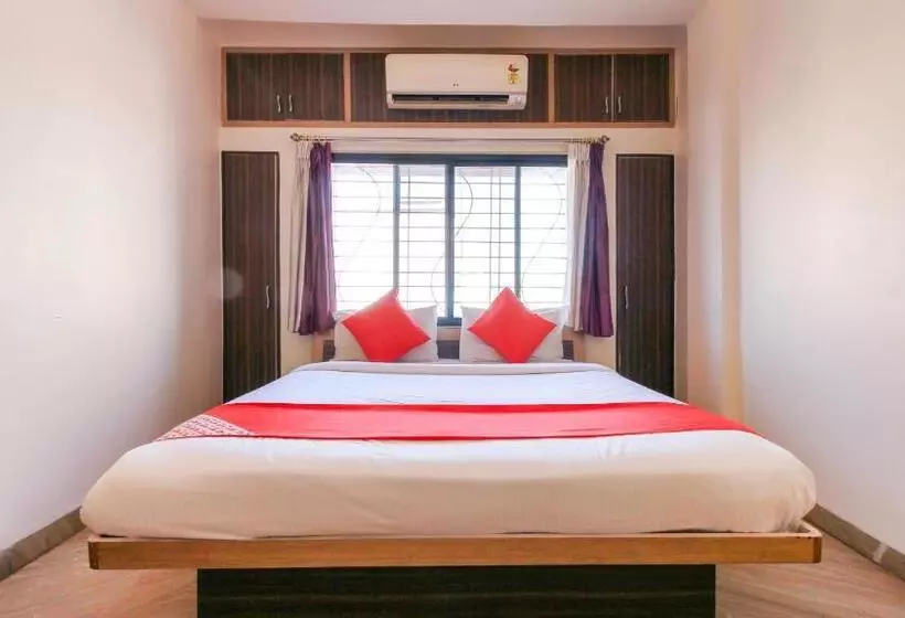 Oyo 22999 Hotel Kandil