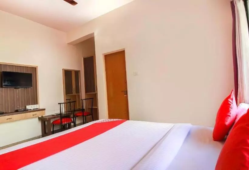 Oyo 22999 Hotel Kandil