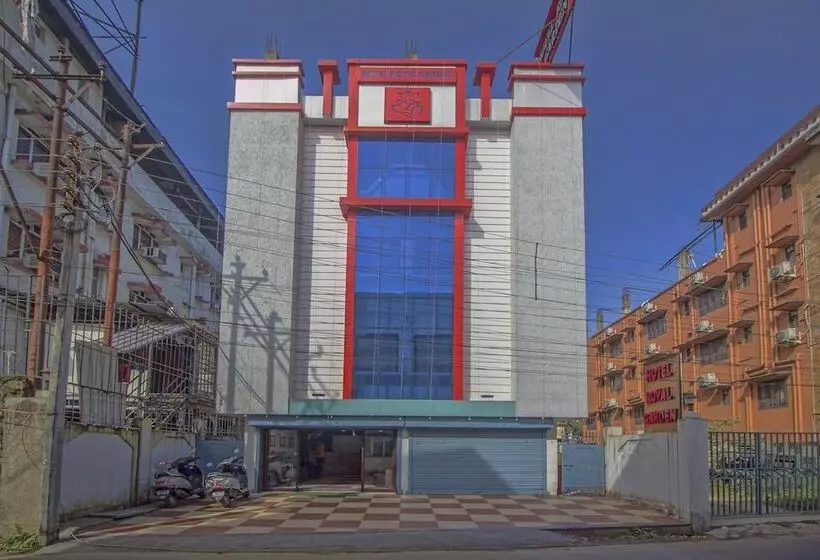 Oyo 25007 Hotel Royal Garden