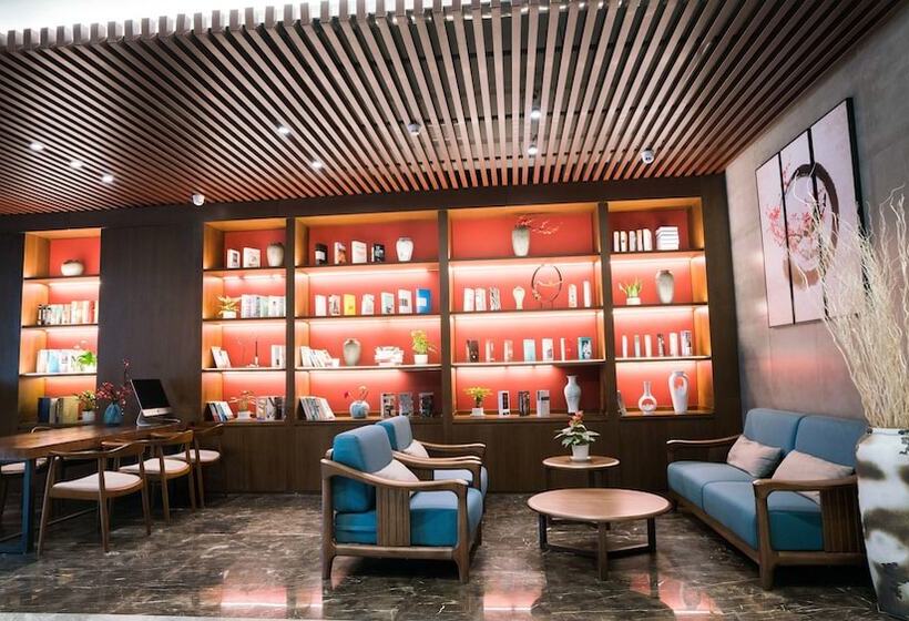 Hotell Ibis Styles Nanchang Xiaolan Industrial Park