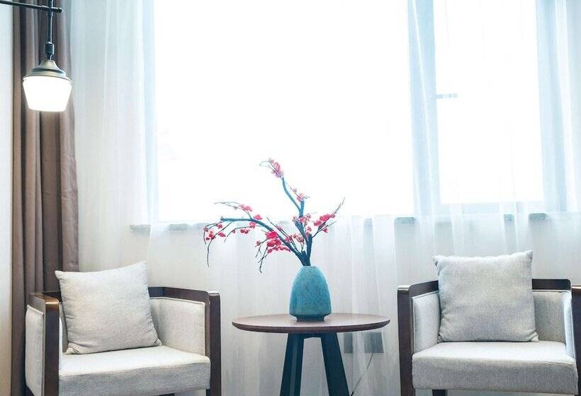 Hotell Ibis Styles Nanchang Xiaolan Industrial Park