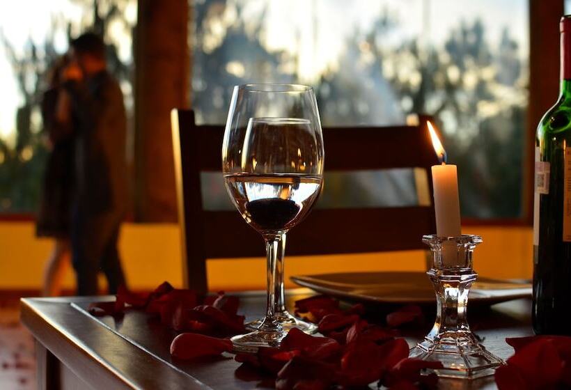 فندق Molinillos Mountain Resort