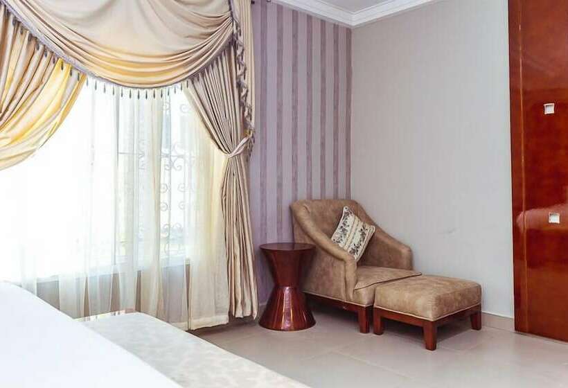 Royal Spring Palm Hotel & Apartment